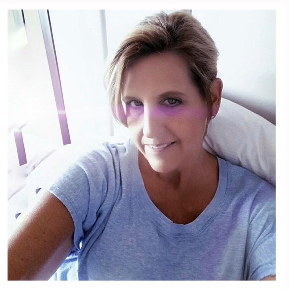 2-14-16 Meet Your Posher Kim - Picture 7 of 12